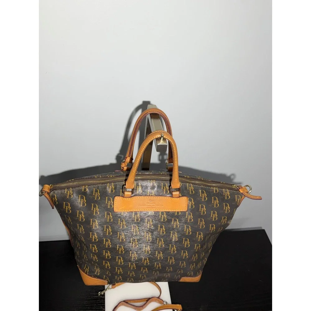 Dooney & Bourke dooney bourke